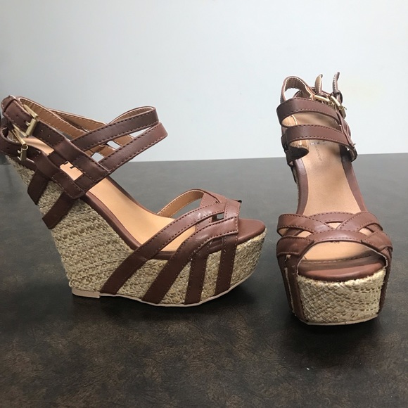 Shi by Journey Cognac Natural Wedges - Size: 6 - Picture 1 of 5